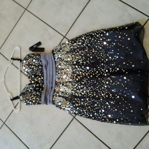 Black and sliver sequence